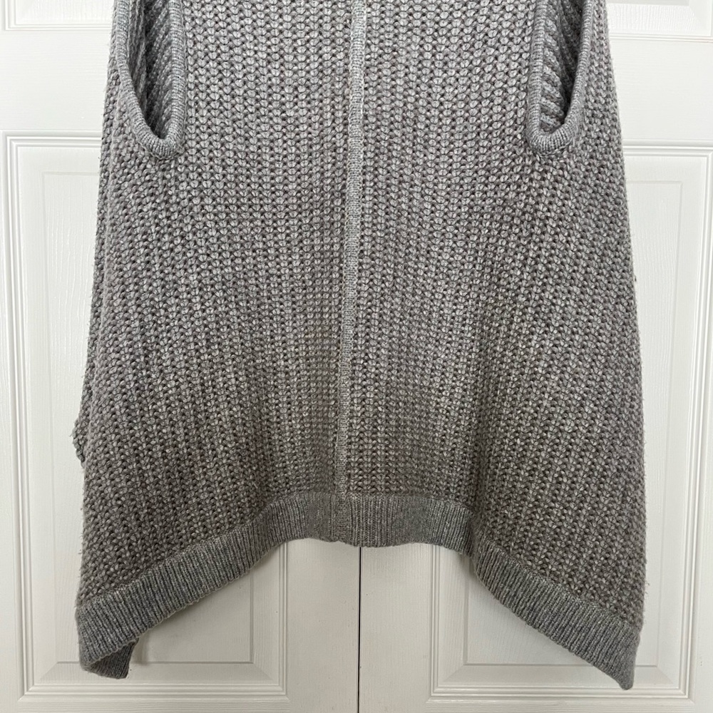 {James Perse} Wool & Alpaca Blend Sleeveless Cardigan Vest Grey - Size 3 (Large) - Picture 7 of 9
